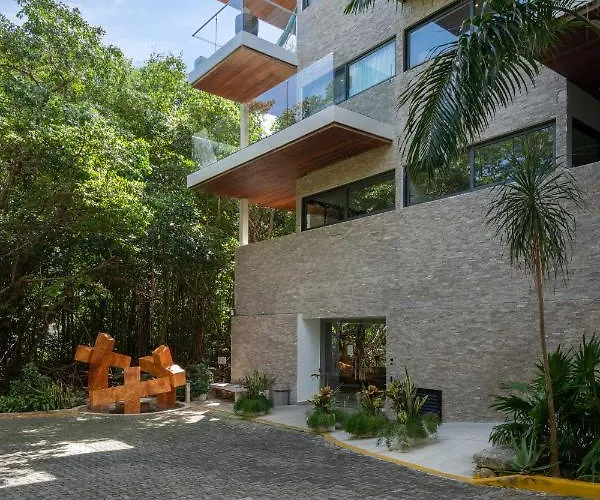 Mexication Bliss: Stylish Playa Getaway